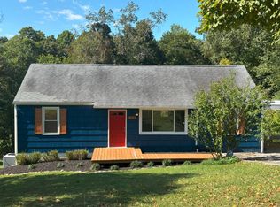 408 Oakcrest Rd, Knoxville, TN 37912