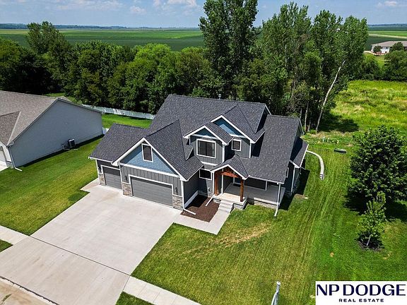2nd image of 1138 Joann Dr