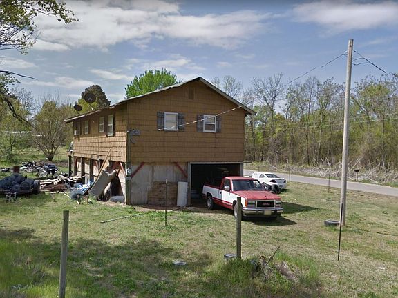 4th image of 4638 Diana Ave