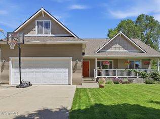 1460 N Willamette Dr, Post Falls, ID 83854