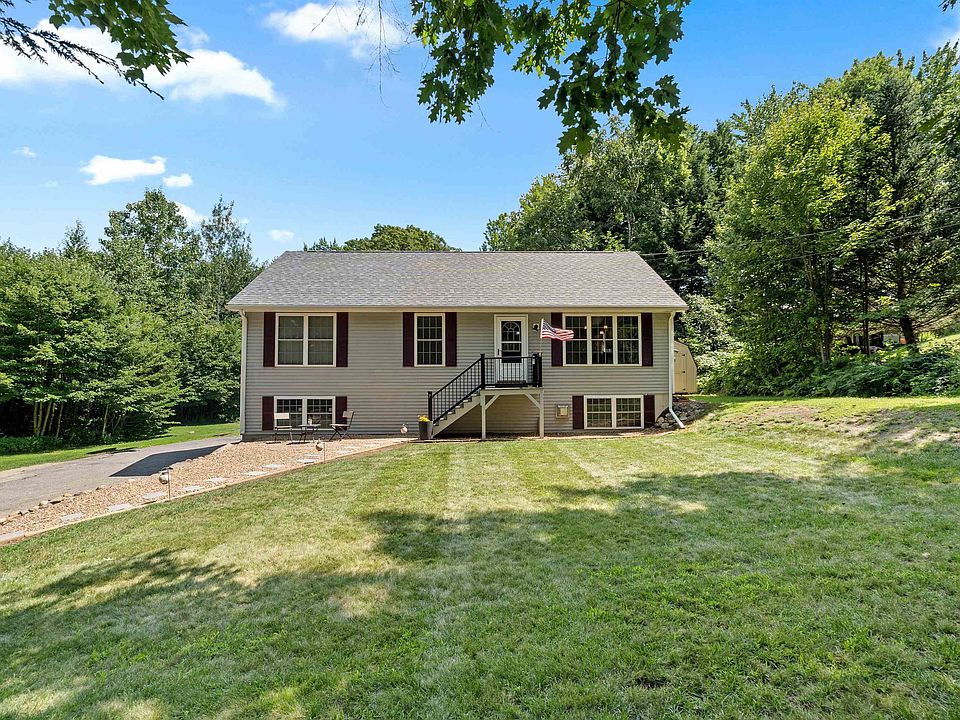 1st image of 7 Dalton Drive