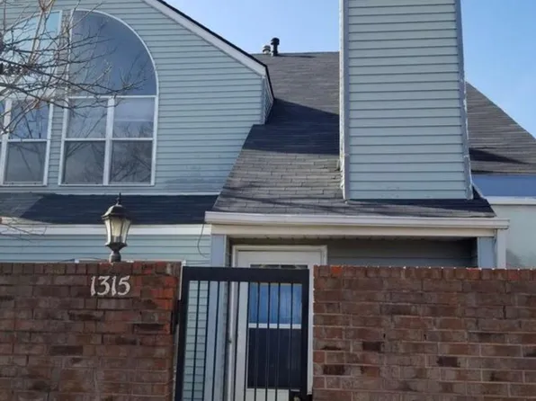 1315 Laurel Ln, Oklahoma City, OK 73130
