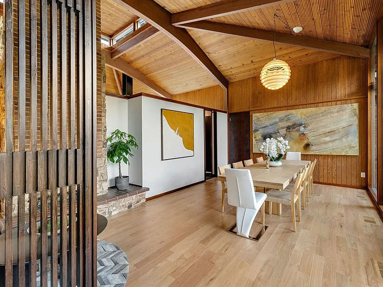 7158 Joyce Way — Photo 10