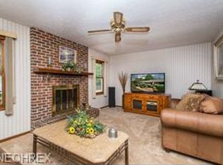 7737 Regency Dr, Walton Hills, OH