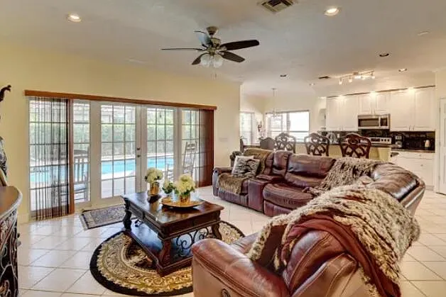 10885 La Salinas Cir #10885 — Photo 12