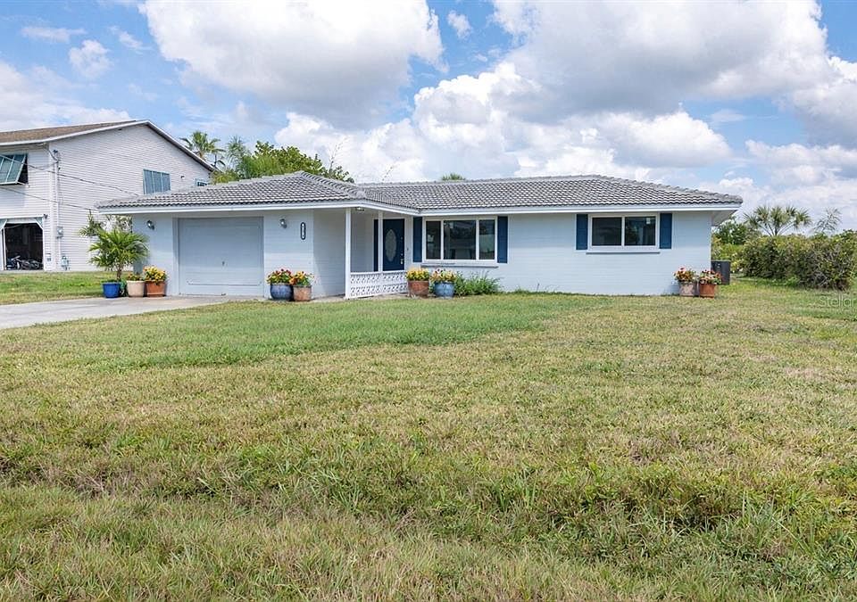 1st image of 130 CRESTVIEW DRIVE