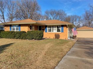 214 NE 8th St, Ankeny, IA 50021