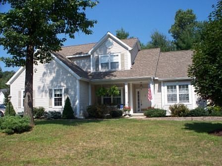 1st image of 21 Westbury Dr