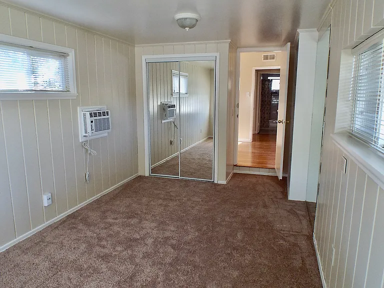 2123 Westfield Ave — Photo 21