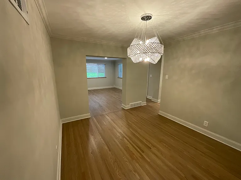 951 Mulberry Ln — Photo 11