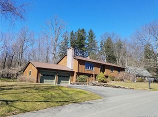 3 Red Orange Rd, Middletown, CT 06457