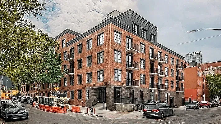 Rented by CW Realty Property Management LLC | media 60