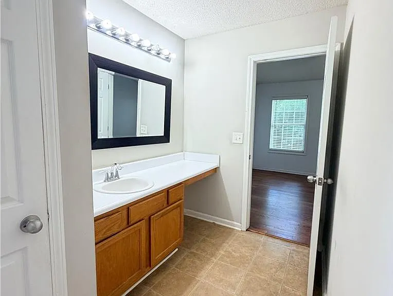 153 Greystone Cir — Photo 15