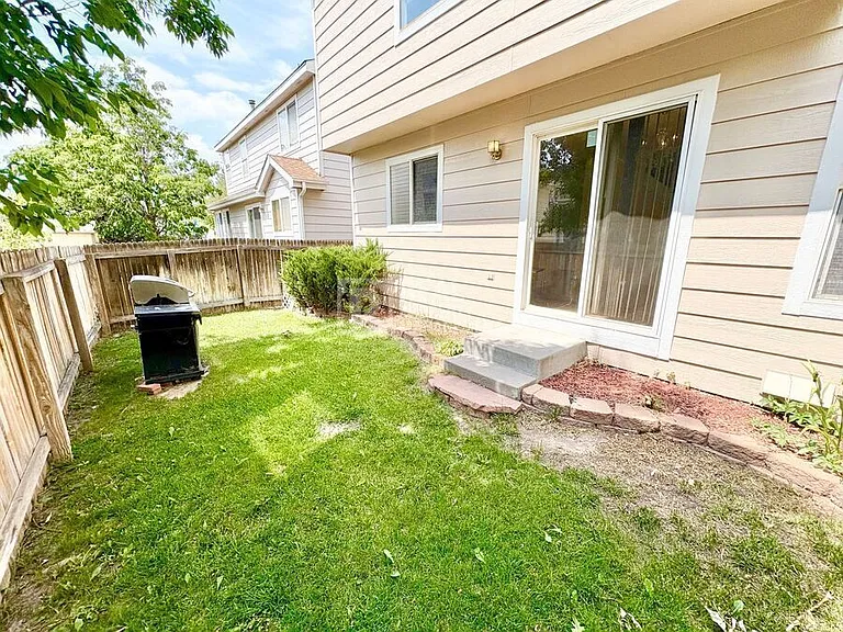 9306 E Arizona Pl — Photo 7