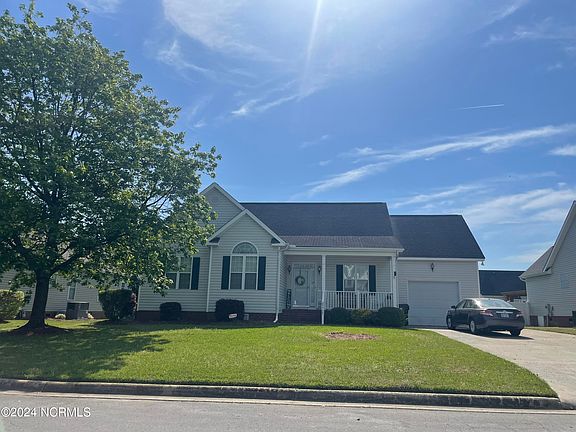 2nd image of 2115 Winder Drive