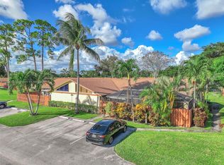 1160 Summit Place Cir APT D, West Palm Beach, FL 33415