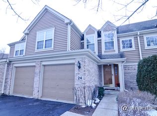 24 Wimbledon Ct, Lincolnshire, IL