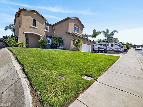 3rd image of 27740 Sagebrush Rd