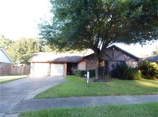 16310 Deer Lick Dr, Houston, TX 77090