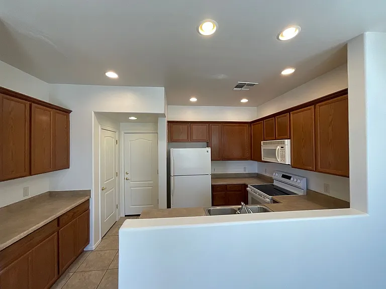 10890 E New Rock Ridge Dr — Photo 9