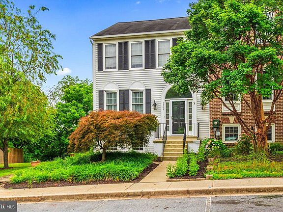 2nd image of 5583 Rivendell Pl