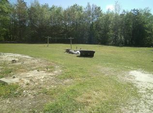 205 Boone Trl, Red Springs, NC 28377