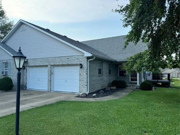 1 Crabapple Ln, Glen Carbon, IL 62034