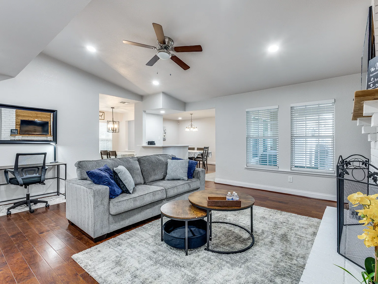 3 bed, 1810 sqft, $2,800 — Photo 4
