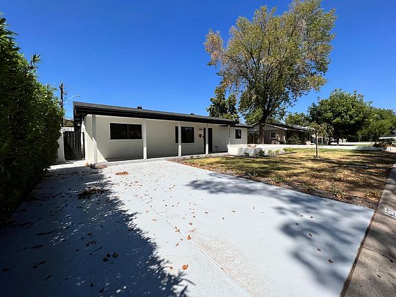 4th image of 4226 E Amelia Ave