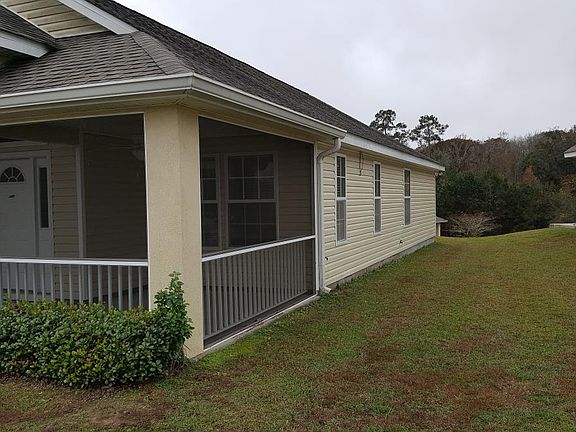 4th image of 3358 Golden Rain Dr