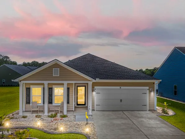 1664 White Starfish Court, Calabash, NC 28467