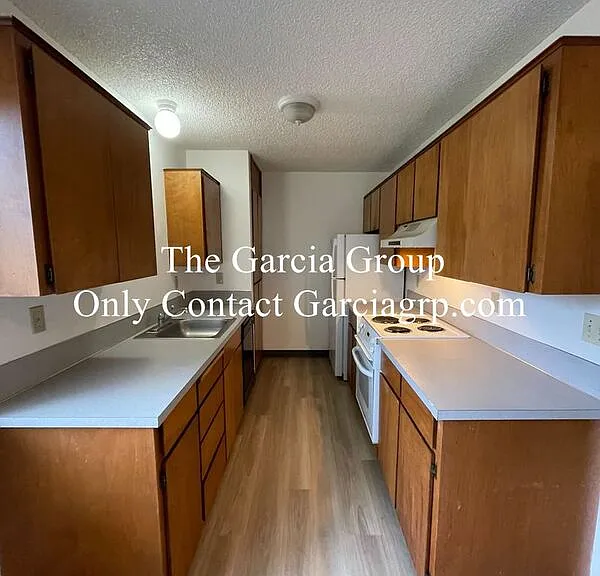 3712 S Kelly Ave #3 — Photo 1