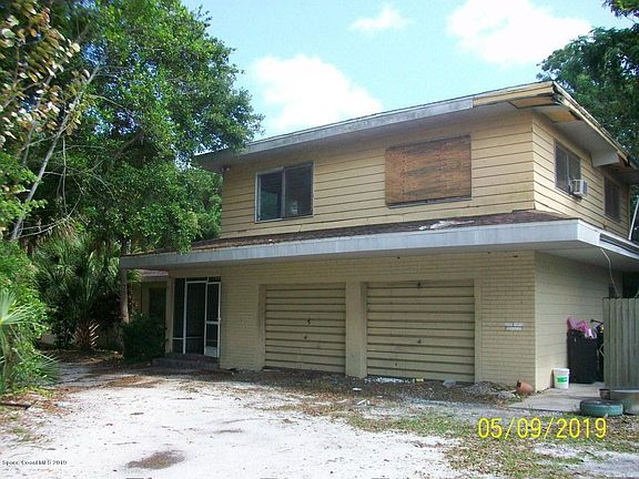 2nd image of 501 Edgewood Dr