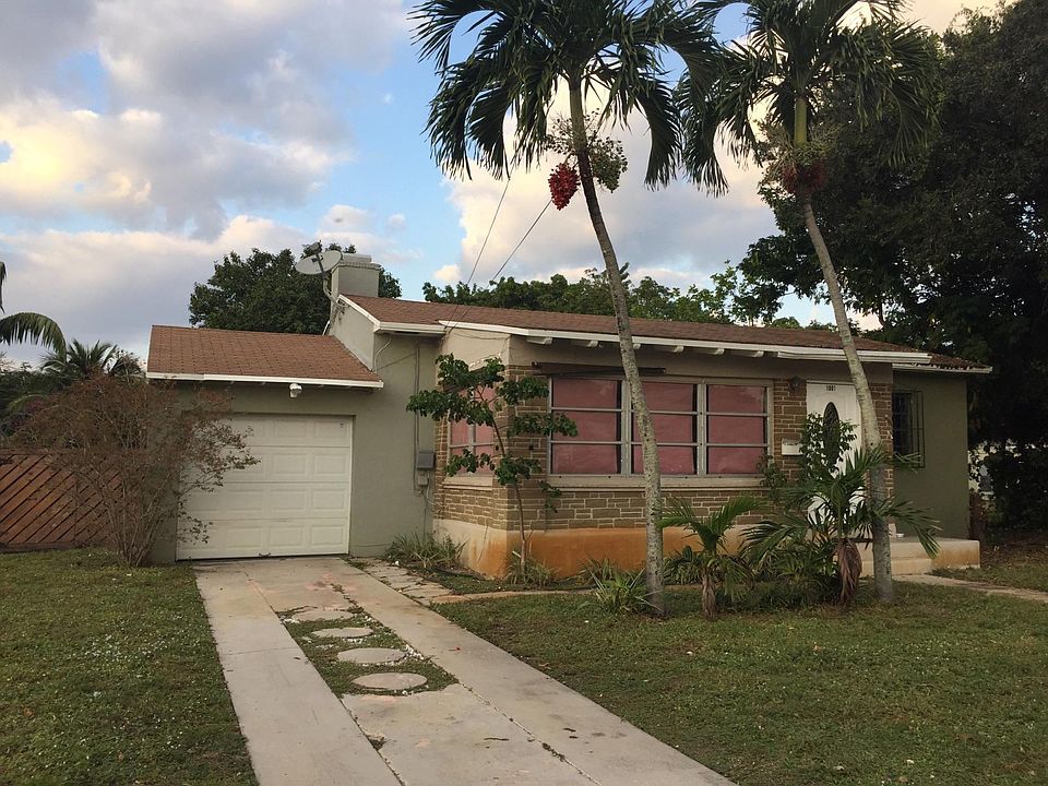 1st image of 1001 NE 33rd St