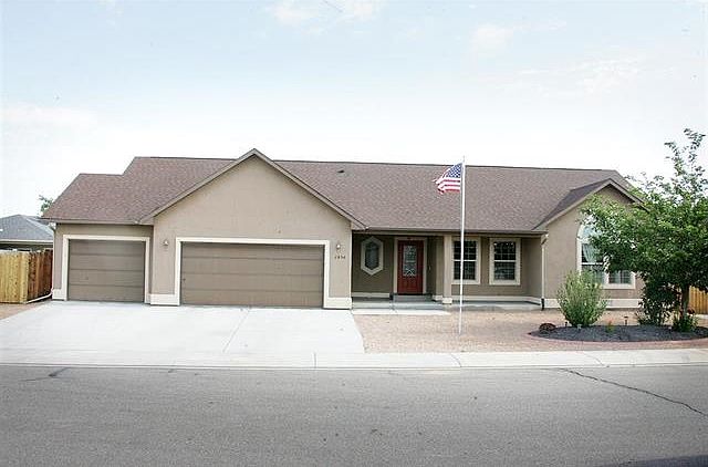 1st image of 2856 Chamomile Dr
