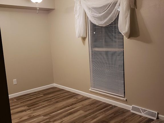 3rd image of 6514 Liberty Bell Dr