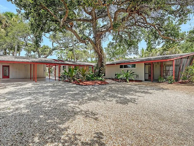 4830 Higel Ave — Photo 8