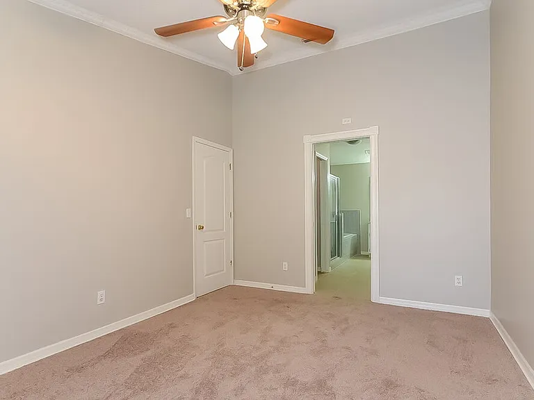 4313 Longshore Dr — Photo 8