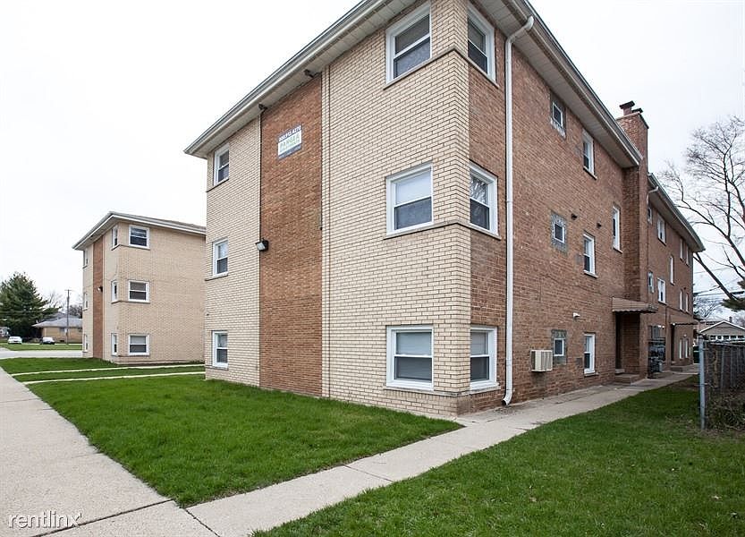 464 Gordon Ave Apartments Chicago Exterior_04