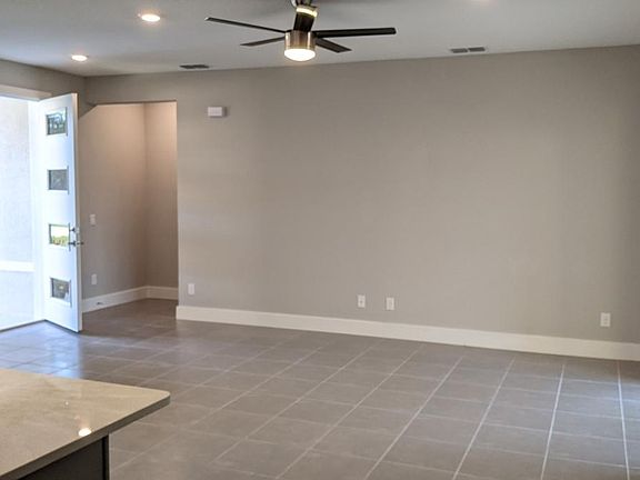 5th image of 223 Goldenrod Ln