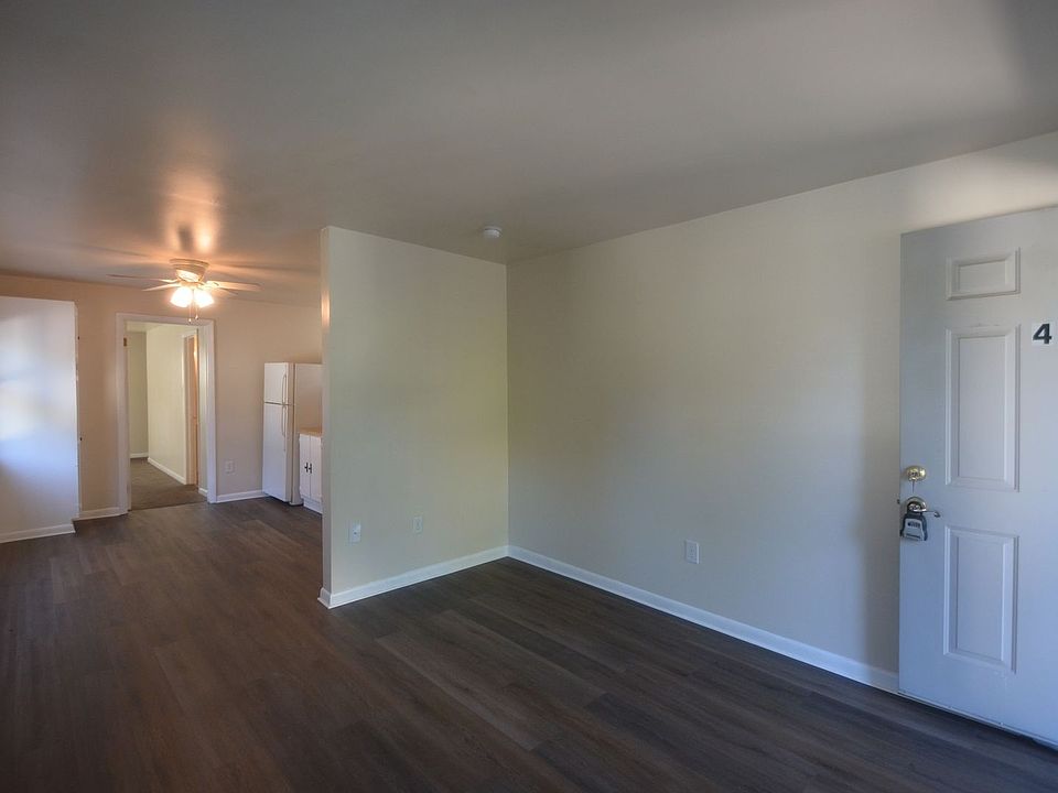 1st image of 421 N Broad St APT 4