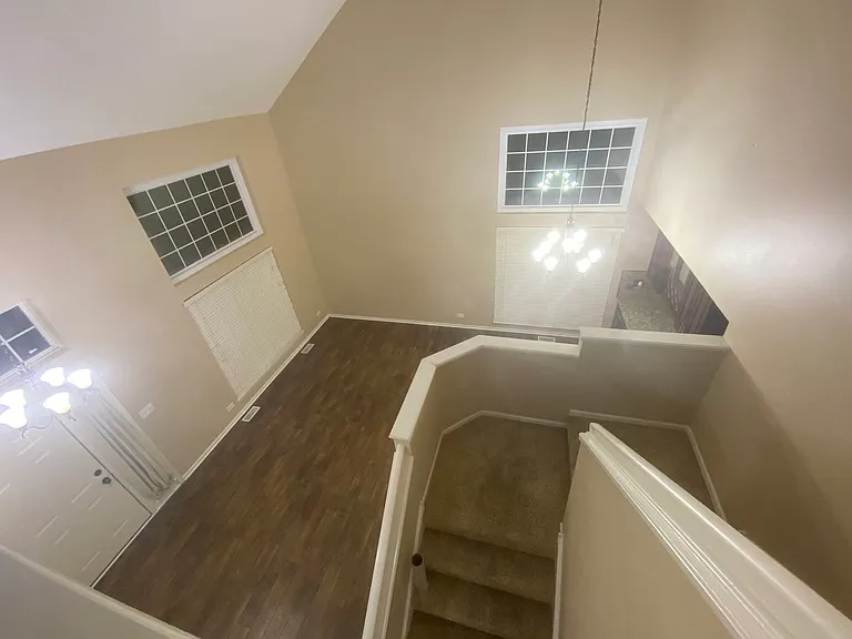 1213 Pennsbury Ln — Photo 5