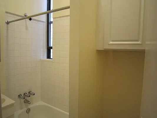 Rented by JK Dansar Corp | media 31