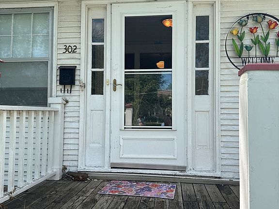 2nd image of 302 8th St N