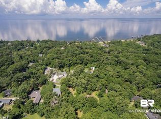 23812 2nd St, Fairhope, AL 36532