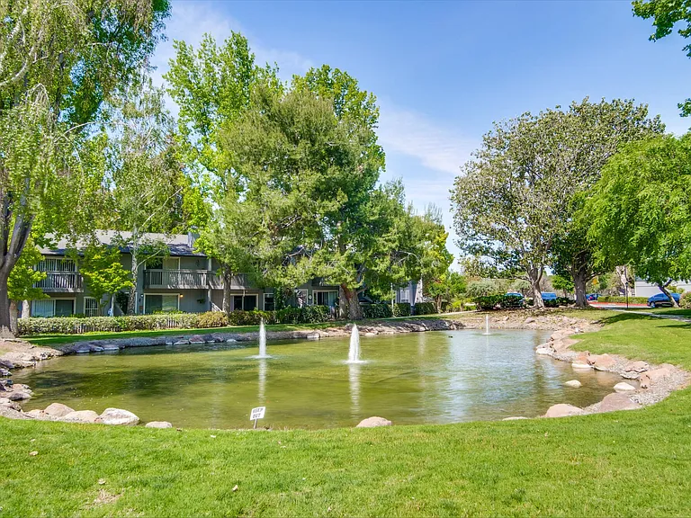2258 Almaden Rd #B — Photo 39