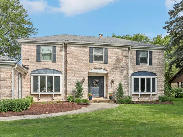 7600 North Applewood LANE, Milwaukee, WI 53209