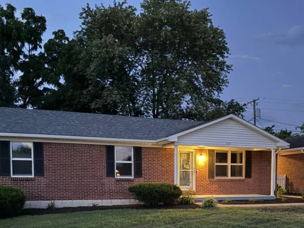 204 Bluebird Ct, Lawrenceburg, KY 40342