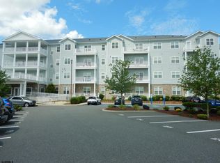 1 Mechanic St #402, Absecon, NJ 08201