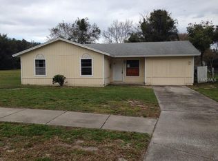 176 Avenue C, Geneva, FL 32732